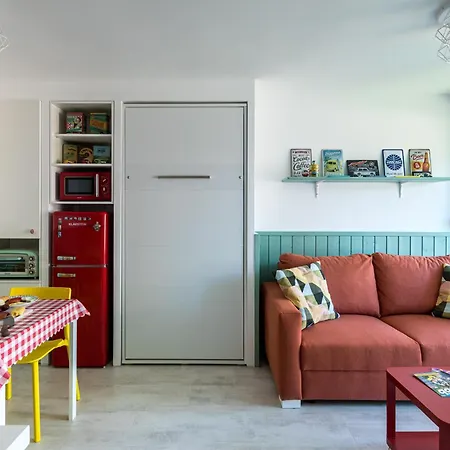 Balatonic Orange Apartment *