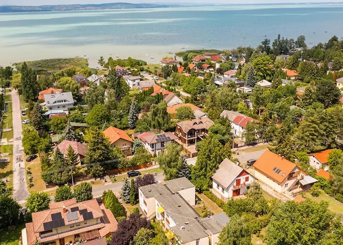 Balatonic Orange Apartment Zamárdi